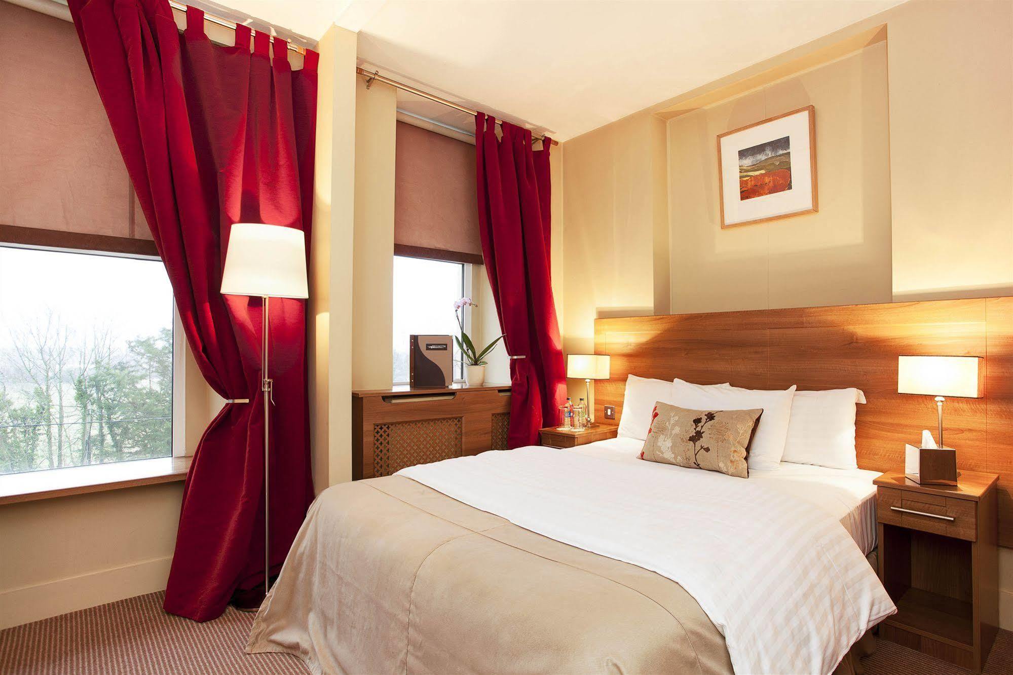 לייקסליפ Becketts Hotel מראה חיצוני תמונה
